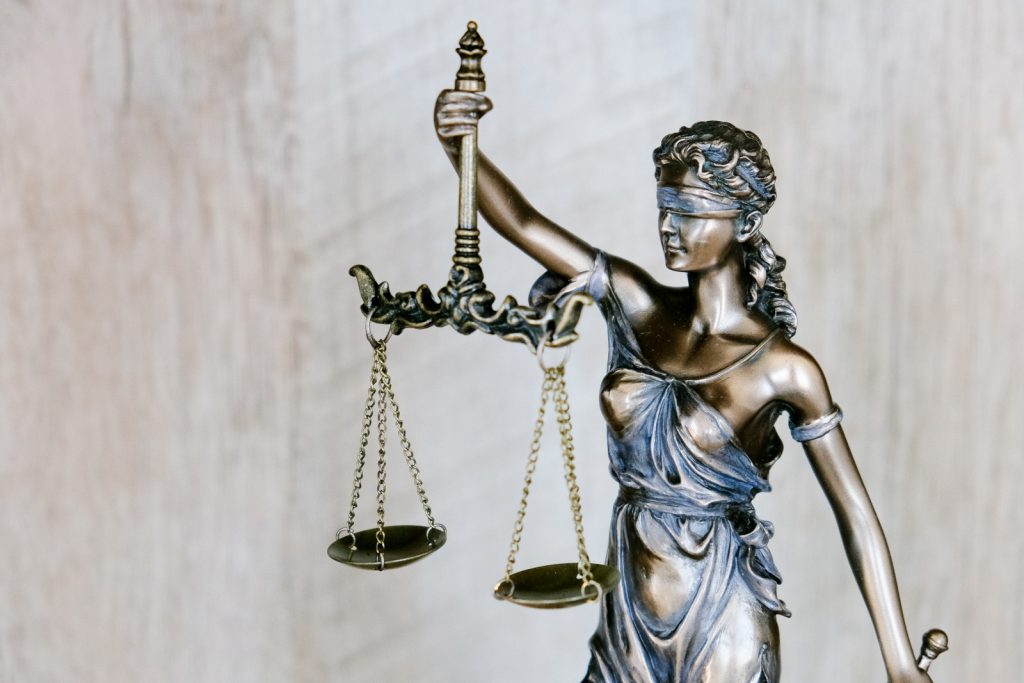 statue of lady justice